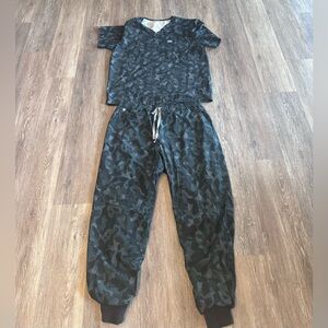 Figs Scrubs set (Men’s)- Camo Bonsai